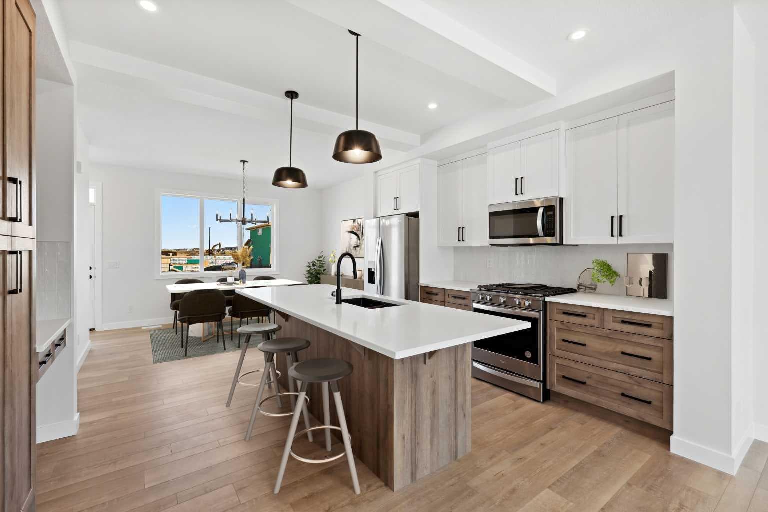 250 Waterford Road — photo 1