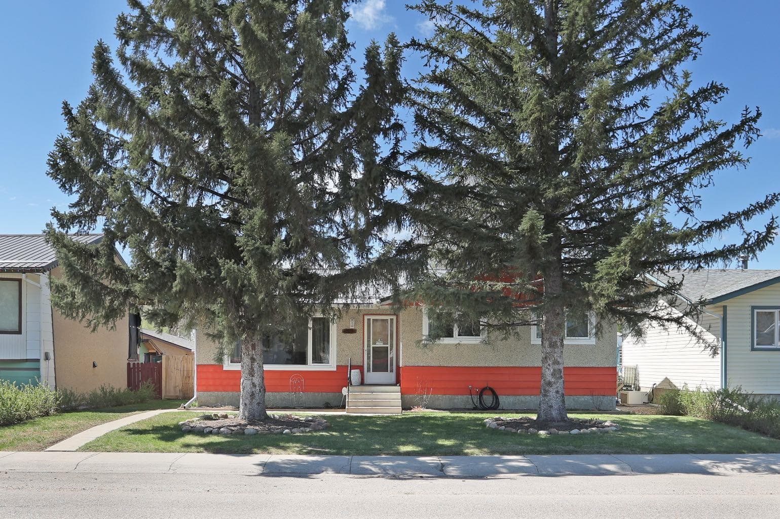 59 Greenbrook Drive E — photo 3