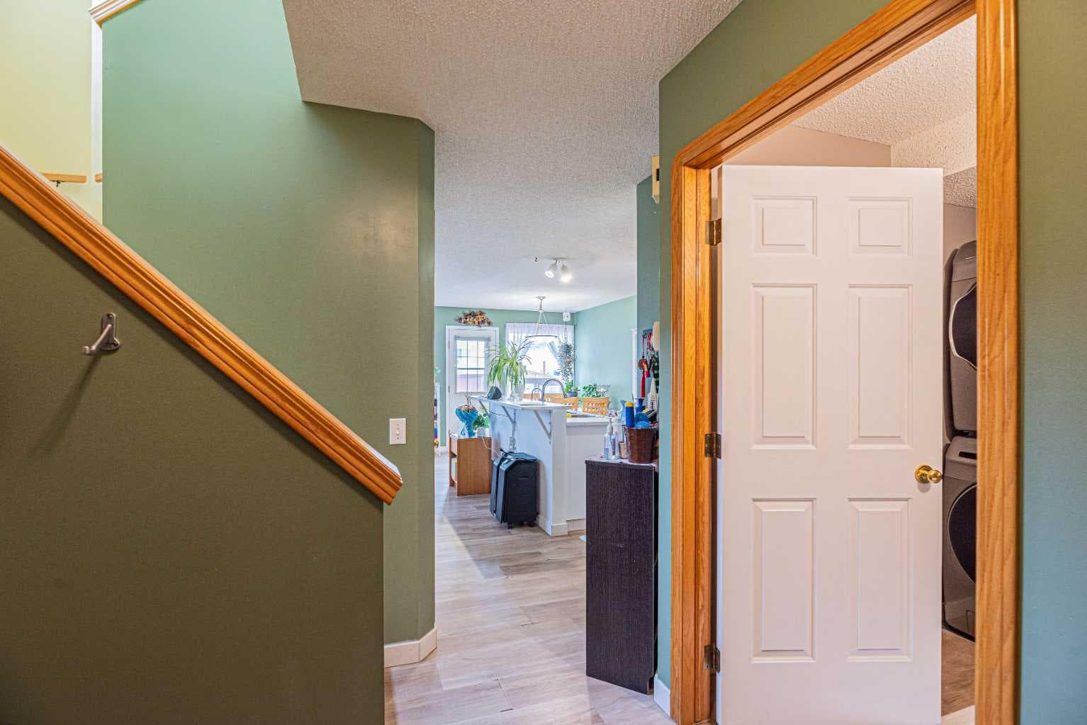 18 Coral Springs Circle NE — photo 4