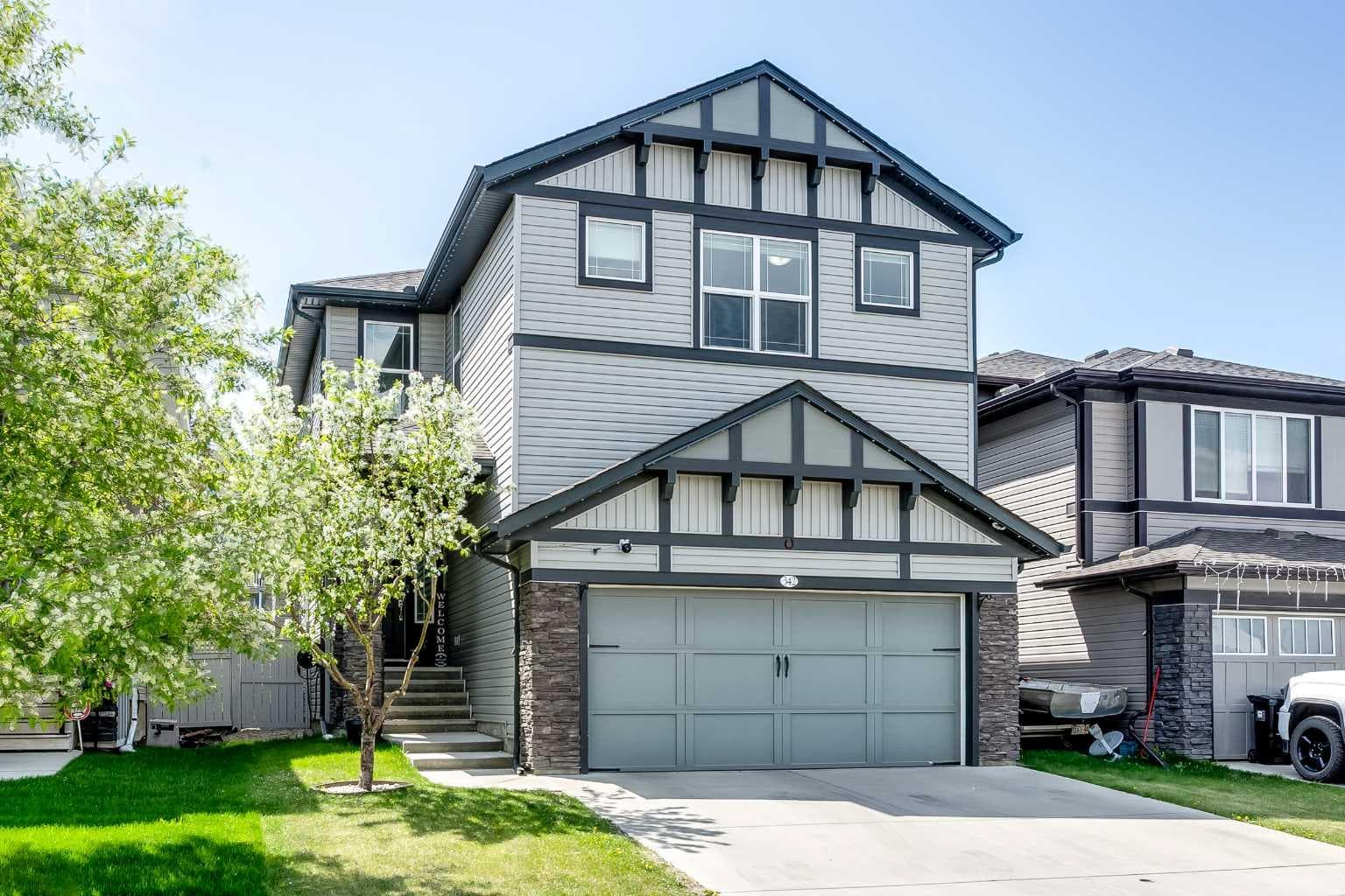342 Hillcrest Circle SW — photo 1