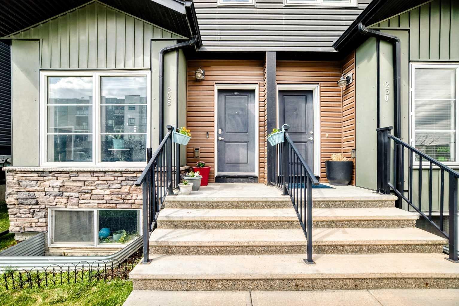228 Red Embers Way NE — photo 3