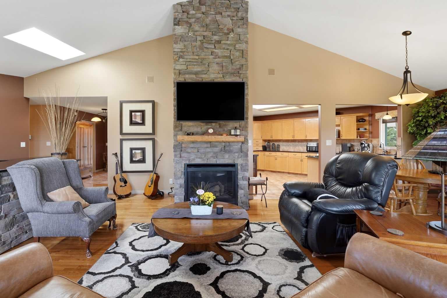 252072 Township Road 431A — photo 5