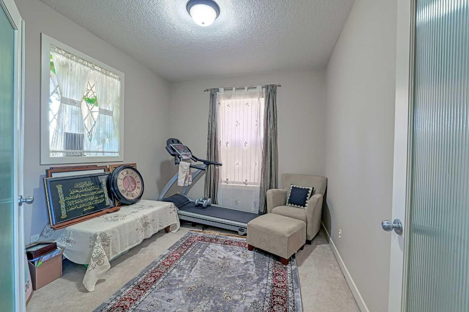 247 Pantego Way NW — photo 4