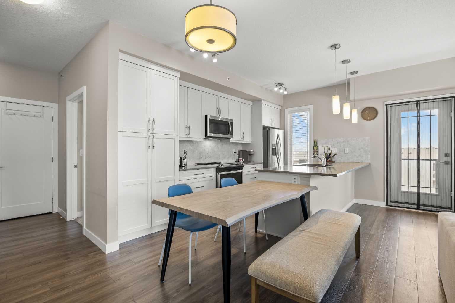 401, 150 Auburn Meadows Manor SE — photo 4