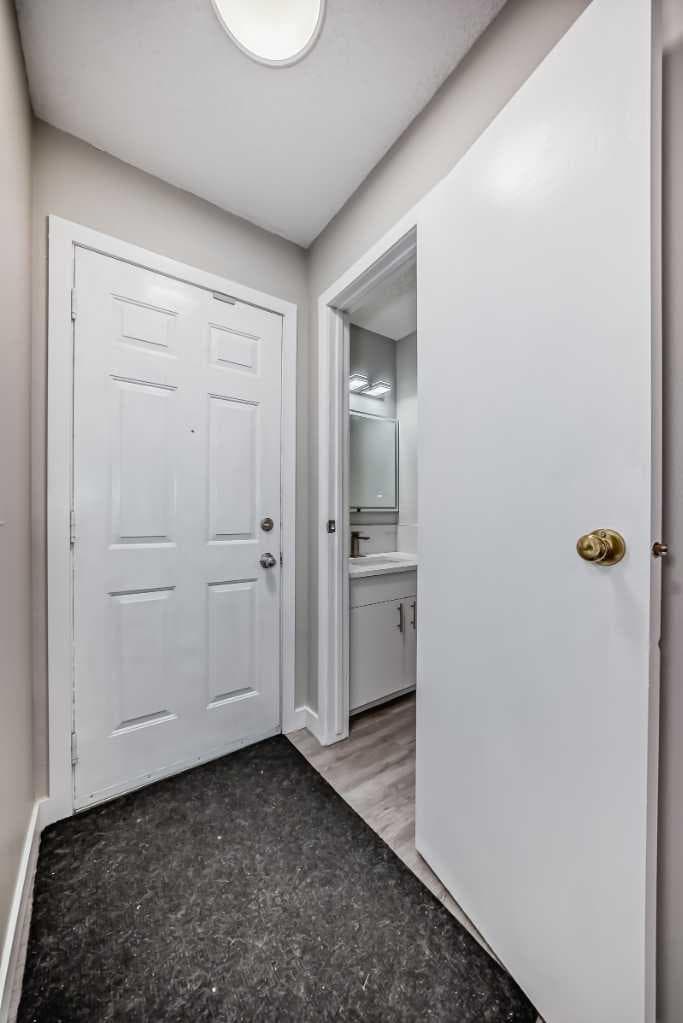 38, 2727 Rundleson Road NE — photo 5