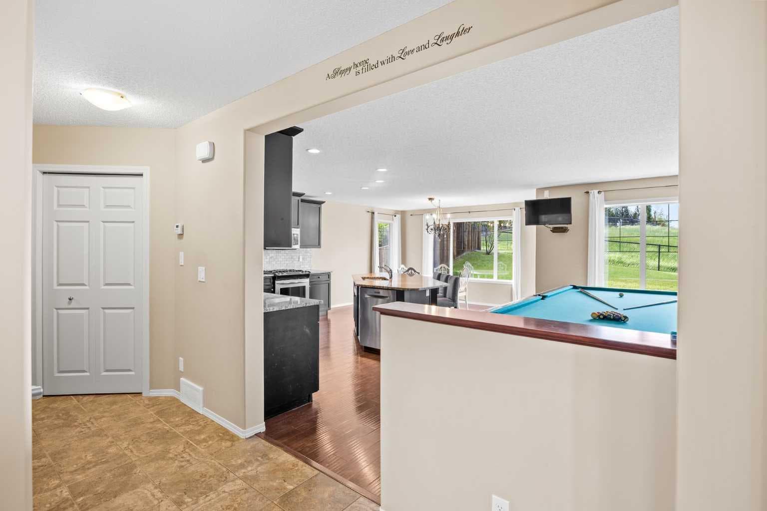 38 Westmount Way — photo 4