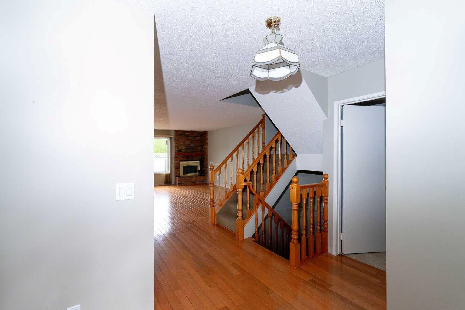 30, 228 Theodore Place NW — photo 4