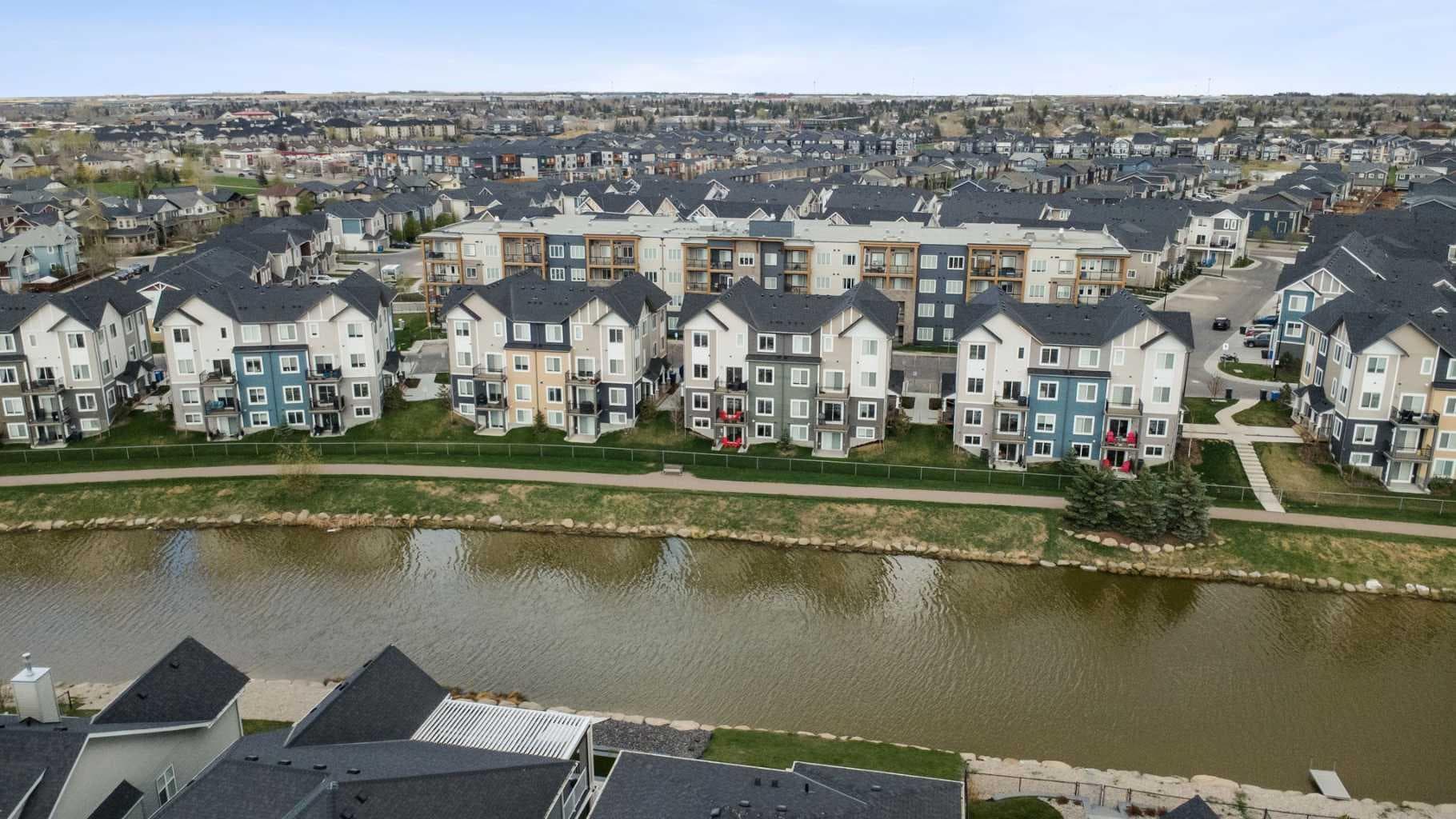 284 Canals Crossing SW — photo 1