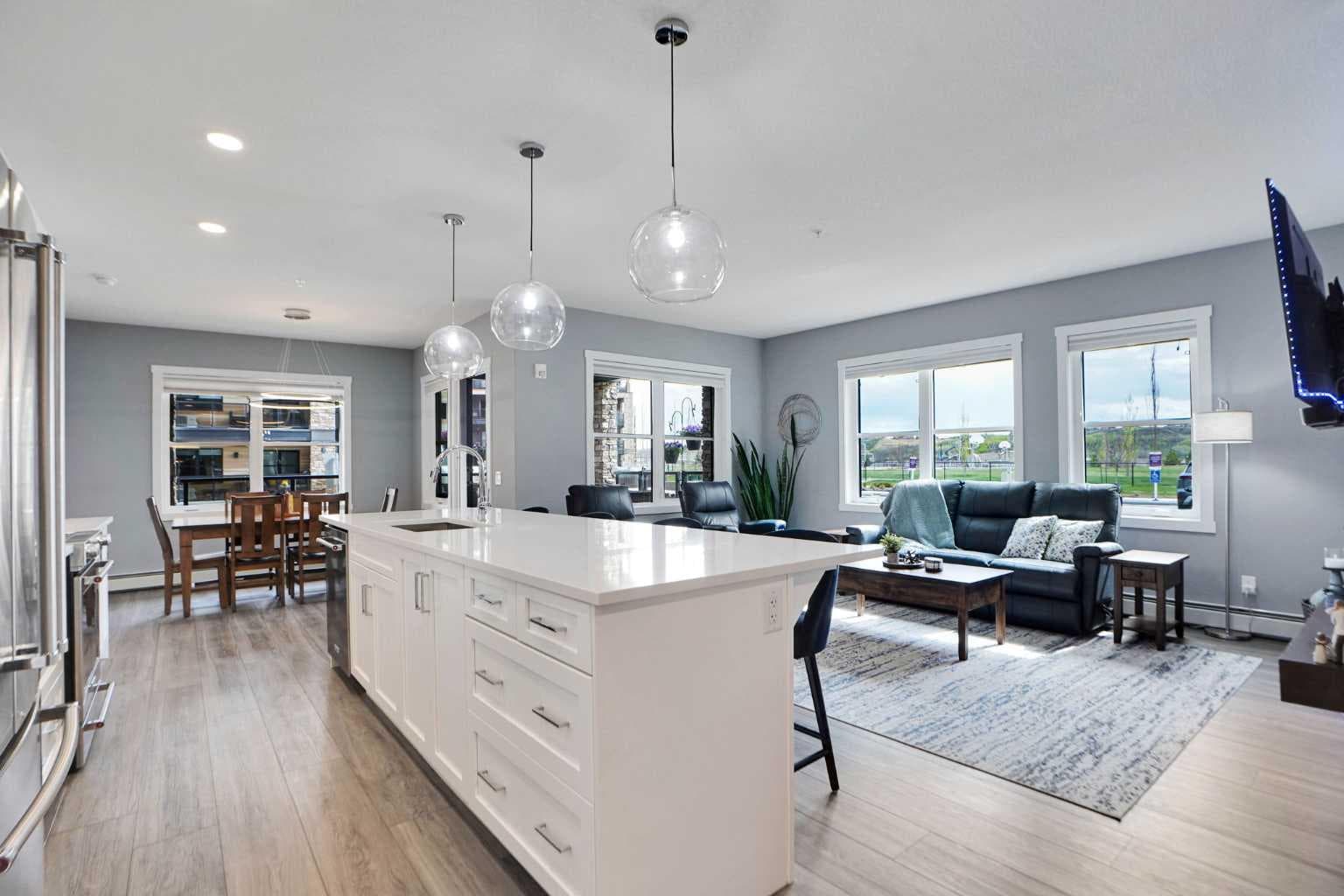 105, 55 Wolf Hollow Crescent SE — photo 4