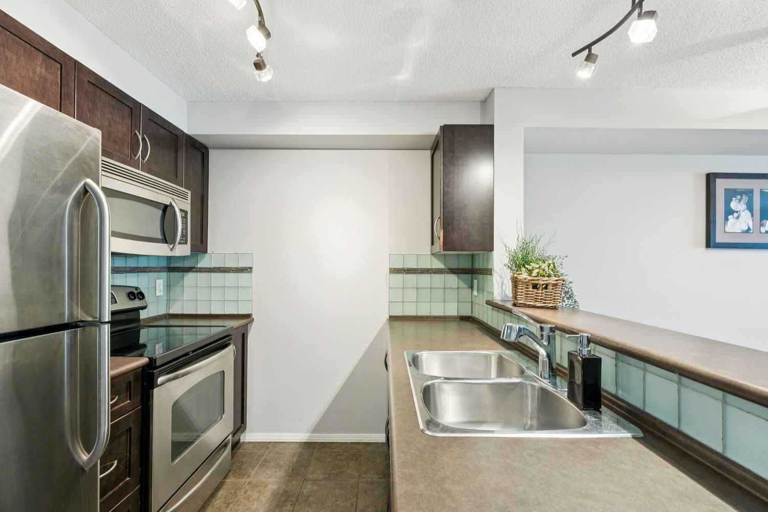4210, 60 Panatella Street NW — photo 5