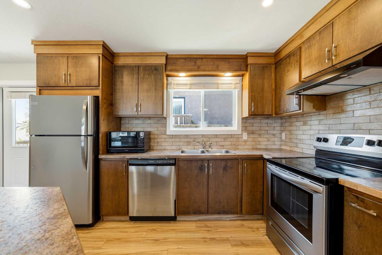10 Trent Road W — photo 5