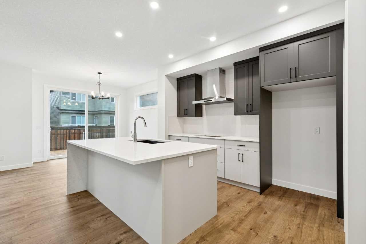 37 Sora Gardens SE — photo 4