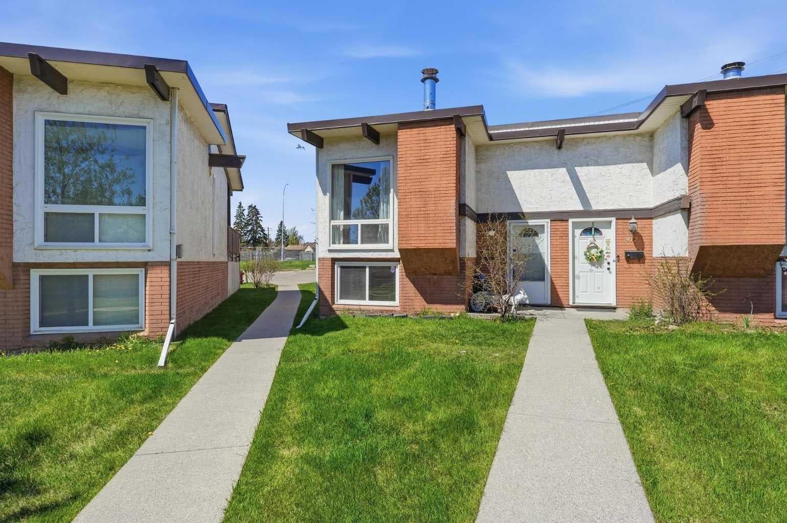 416 Pinemont Gate NE — photo 1