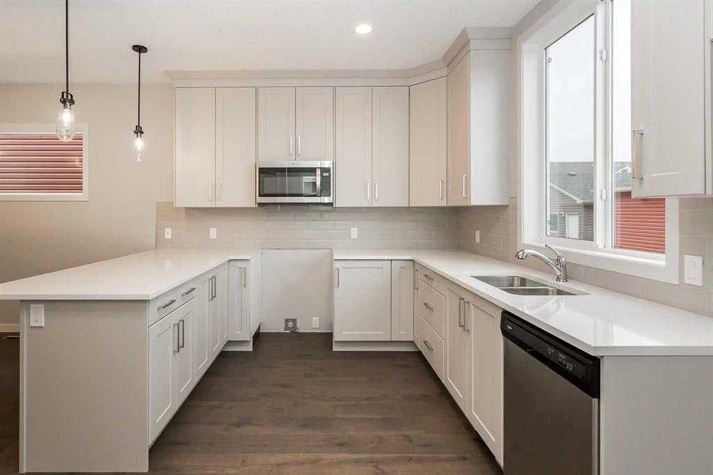 504 Kitstone Gate — photo 5