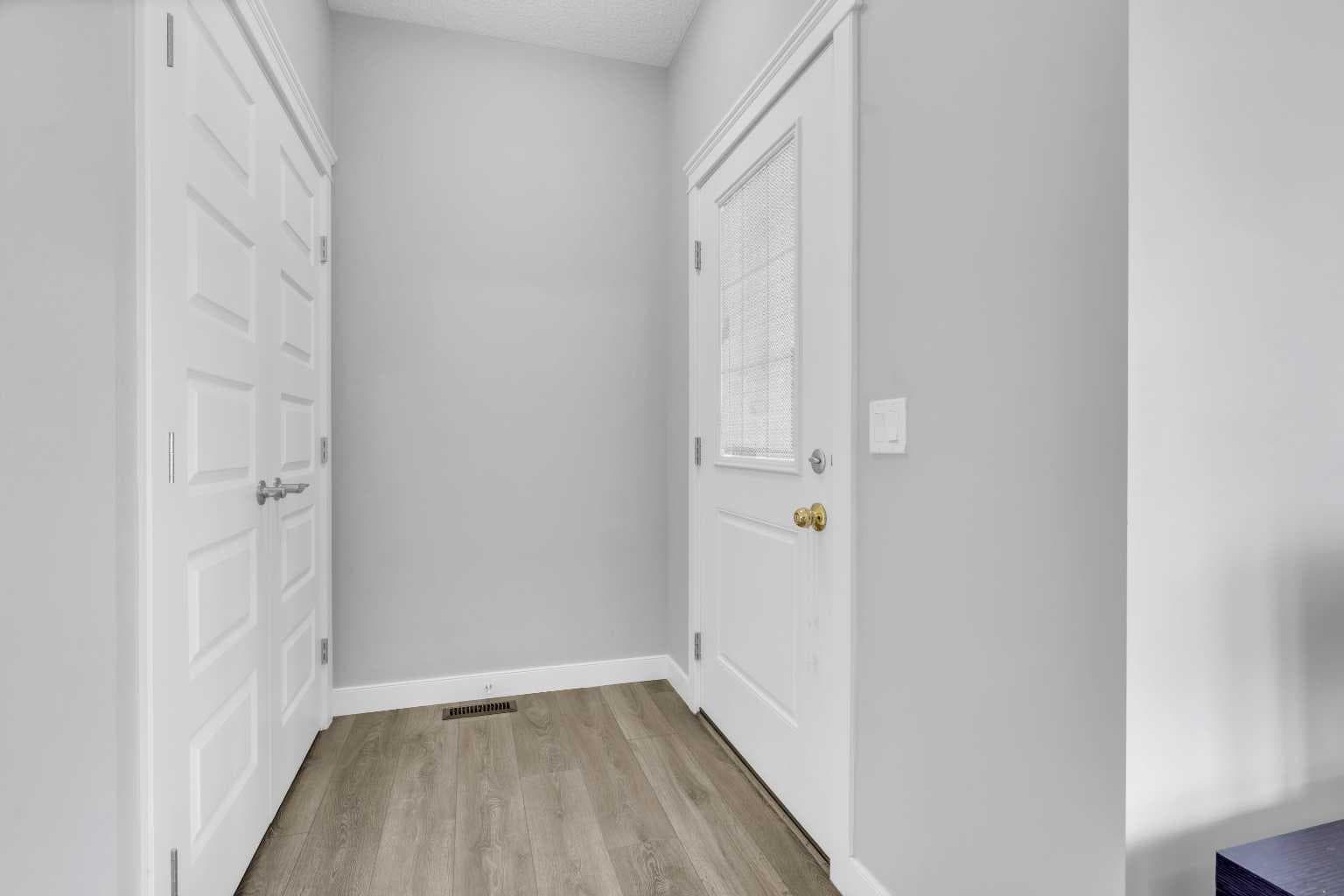 52 Red Embers Manor NE — photo 4