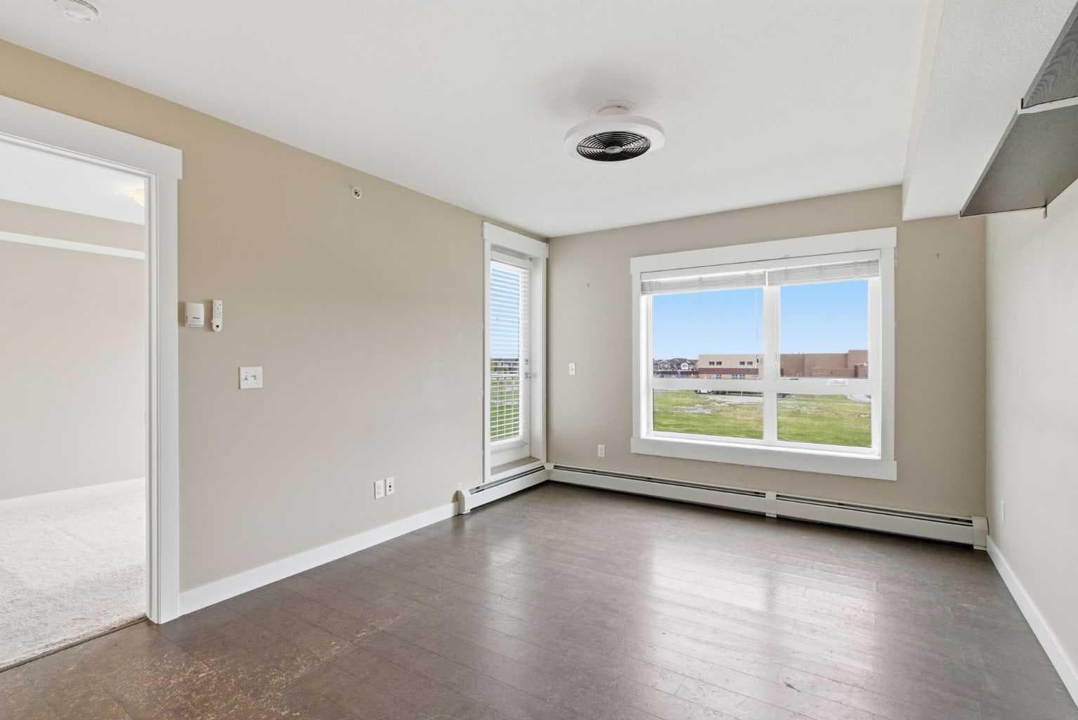 7410, 302 Skyview Ranch Drive NE — photo 3