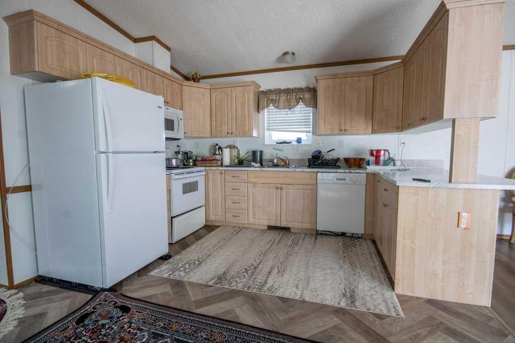 19 Noblefern Way — photo 5