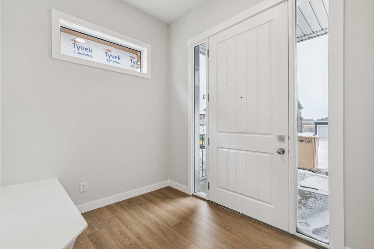 261 Dawson Wharf Crescent — photo 2