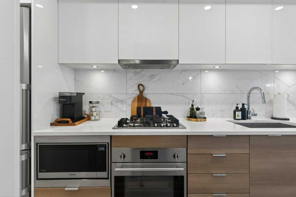 503, 108 Waterfront Court SW — photo 4