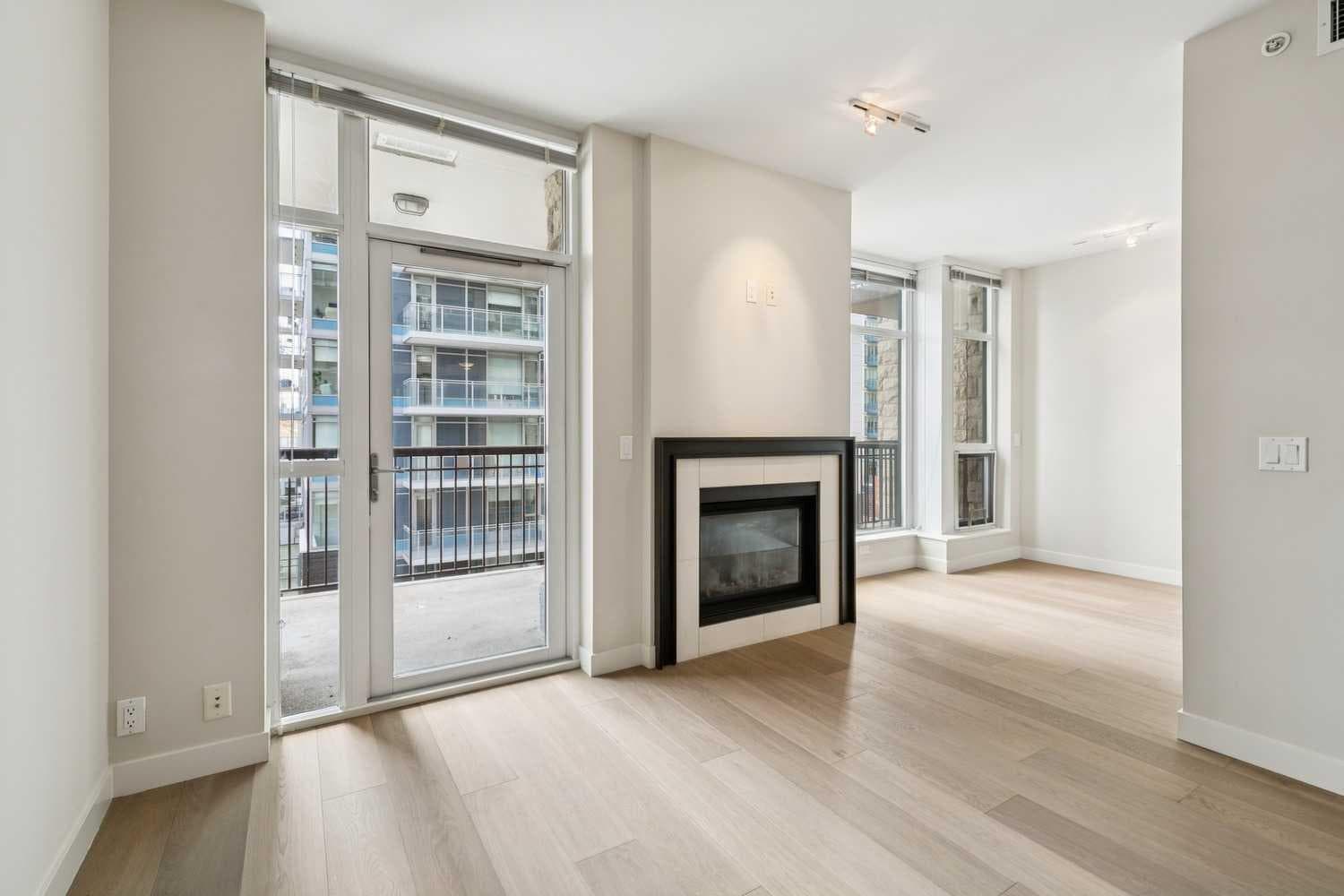 416, 222 Riverfront Avenue SW — photo 4