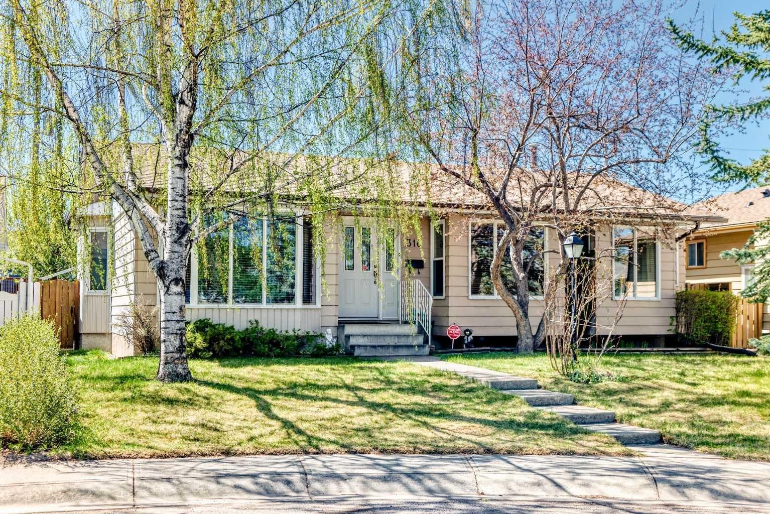 316 Glamorgan Place SW — photo 1