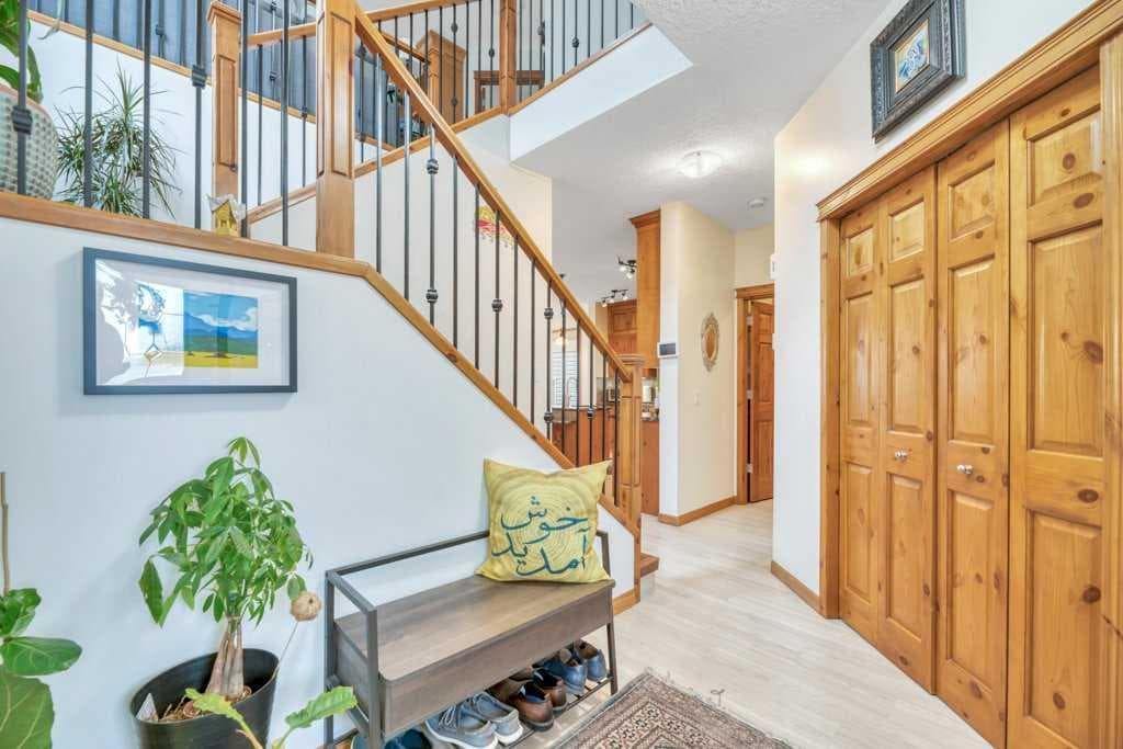 22 Kincora Heights NW — photo 4