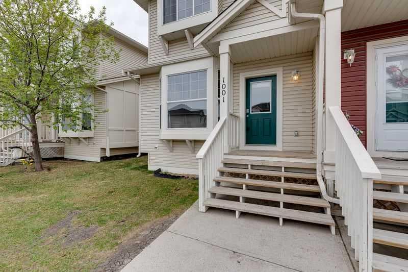 1001, 703 Luxstone Square SE — photo 2