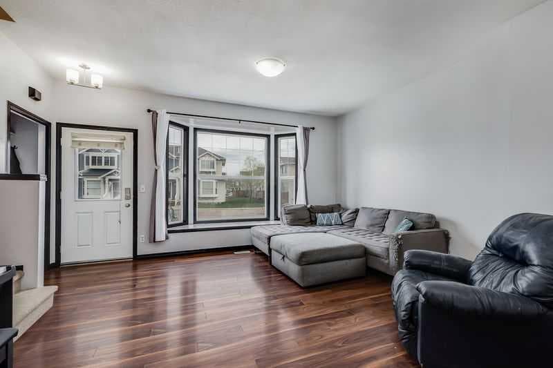 1001, 703 Luxstone Square SE — photo 4