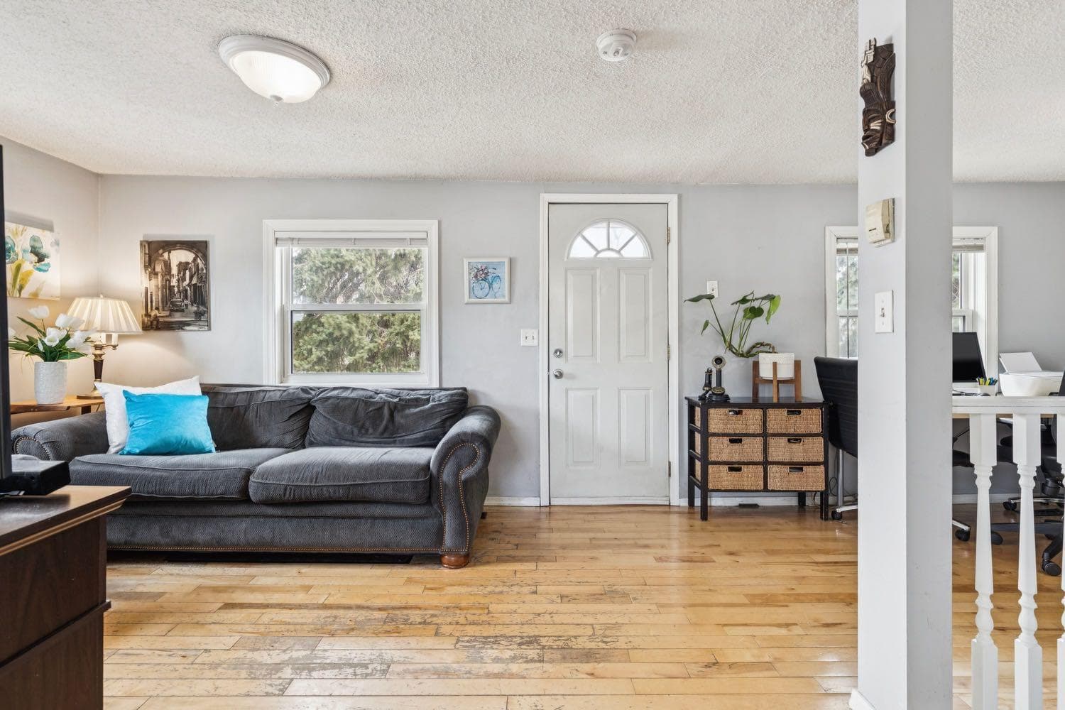 7417 24 Street SE — photo 4