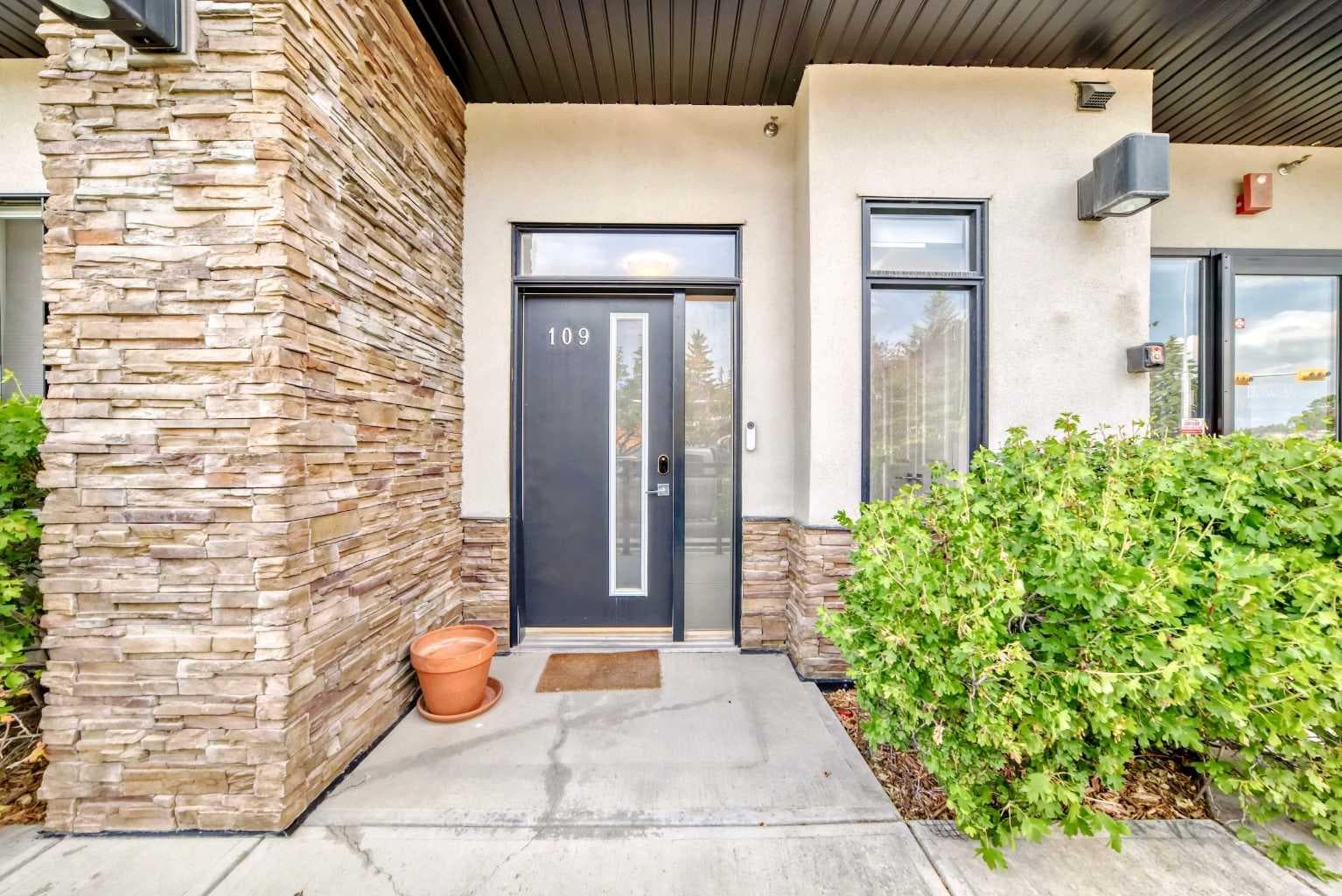 109, 15 Rosscarrock Gate SW — photo 4