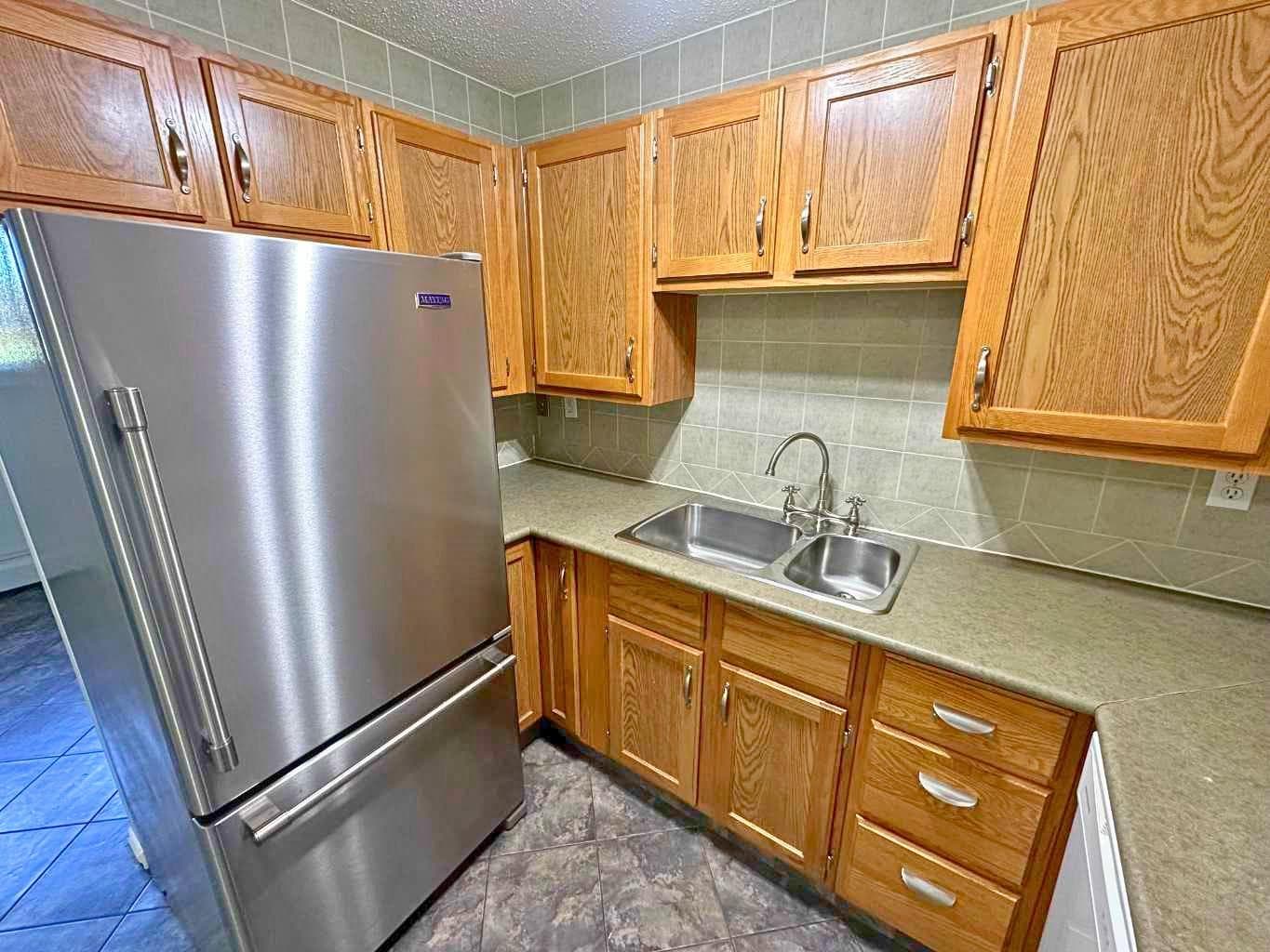 102, 7031 Gray Drive — photo 3