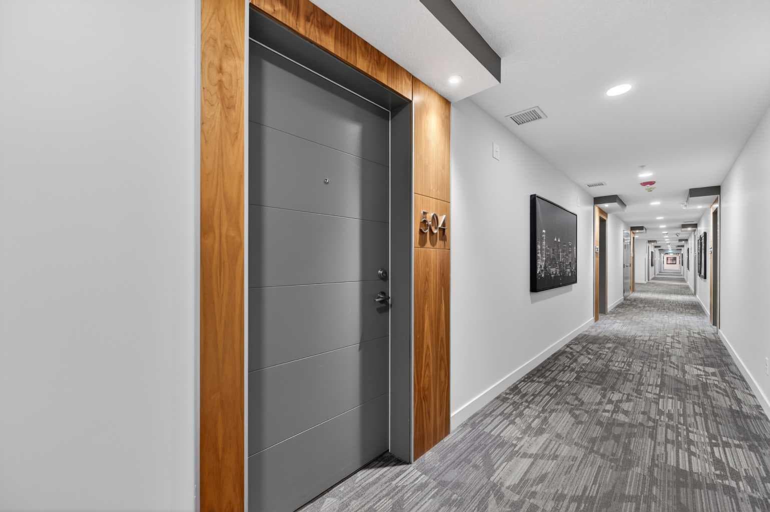 504, 122 Mahogany Centre SE — photo 4