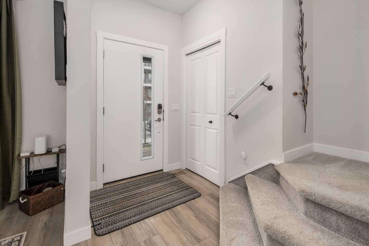 315 Wolf Creek Way SE — photo 3