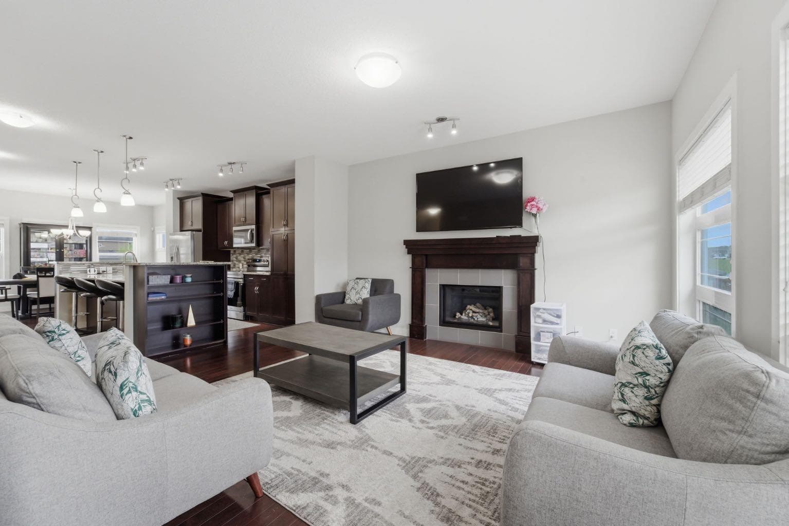 22 Redstone Road NE — photo 3