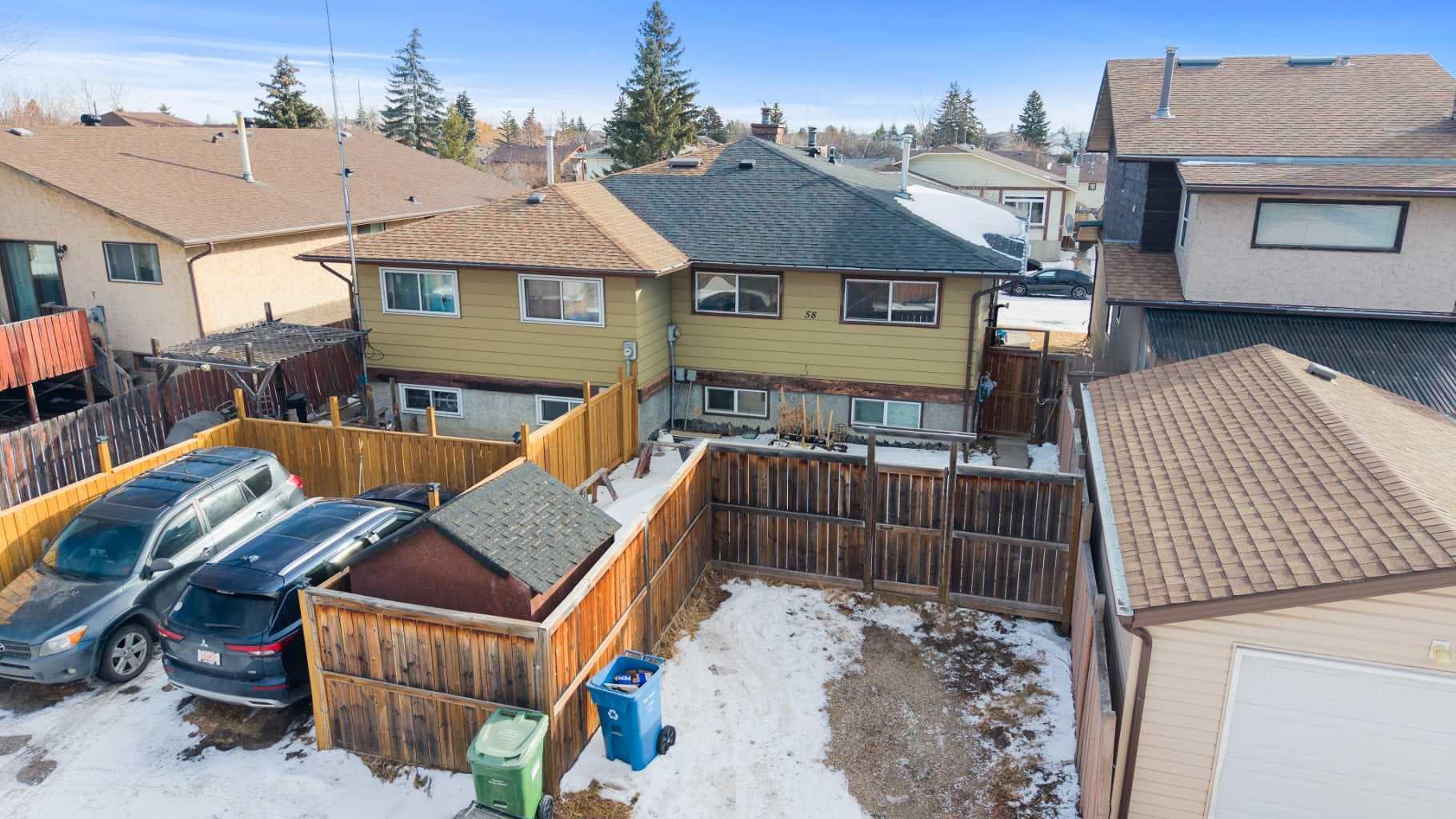 58 Templeson Crescent NE — photo 5