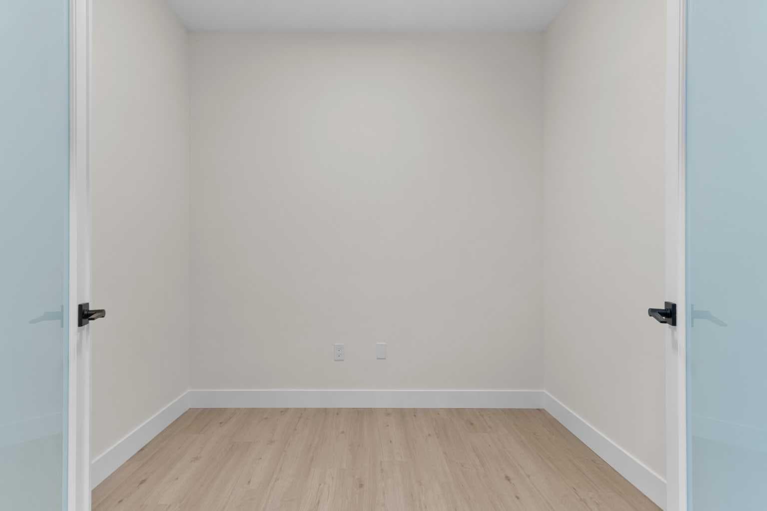 706 Mandalay Link — photo 4