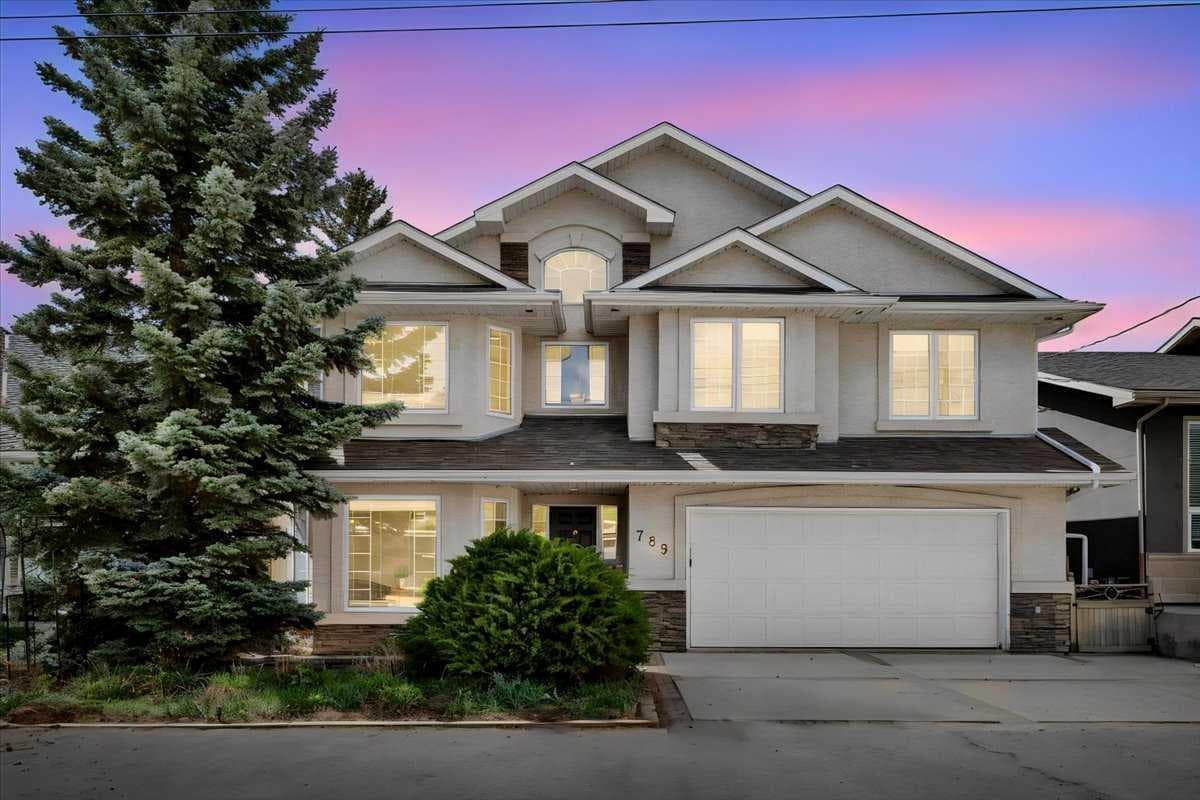 789 East Chestermere Drive — photo 1