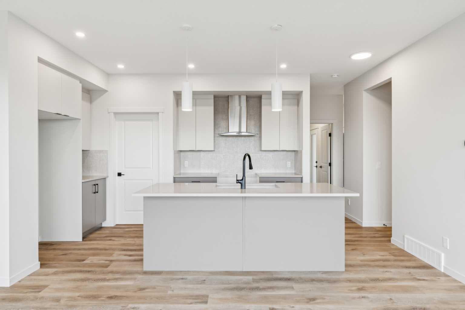 30 Bartlett Row SE — photo 5