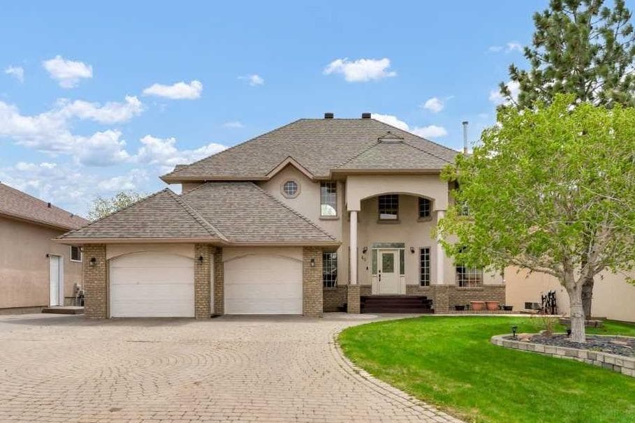 46 Blue Heron Bay — photo 1