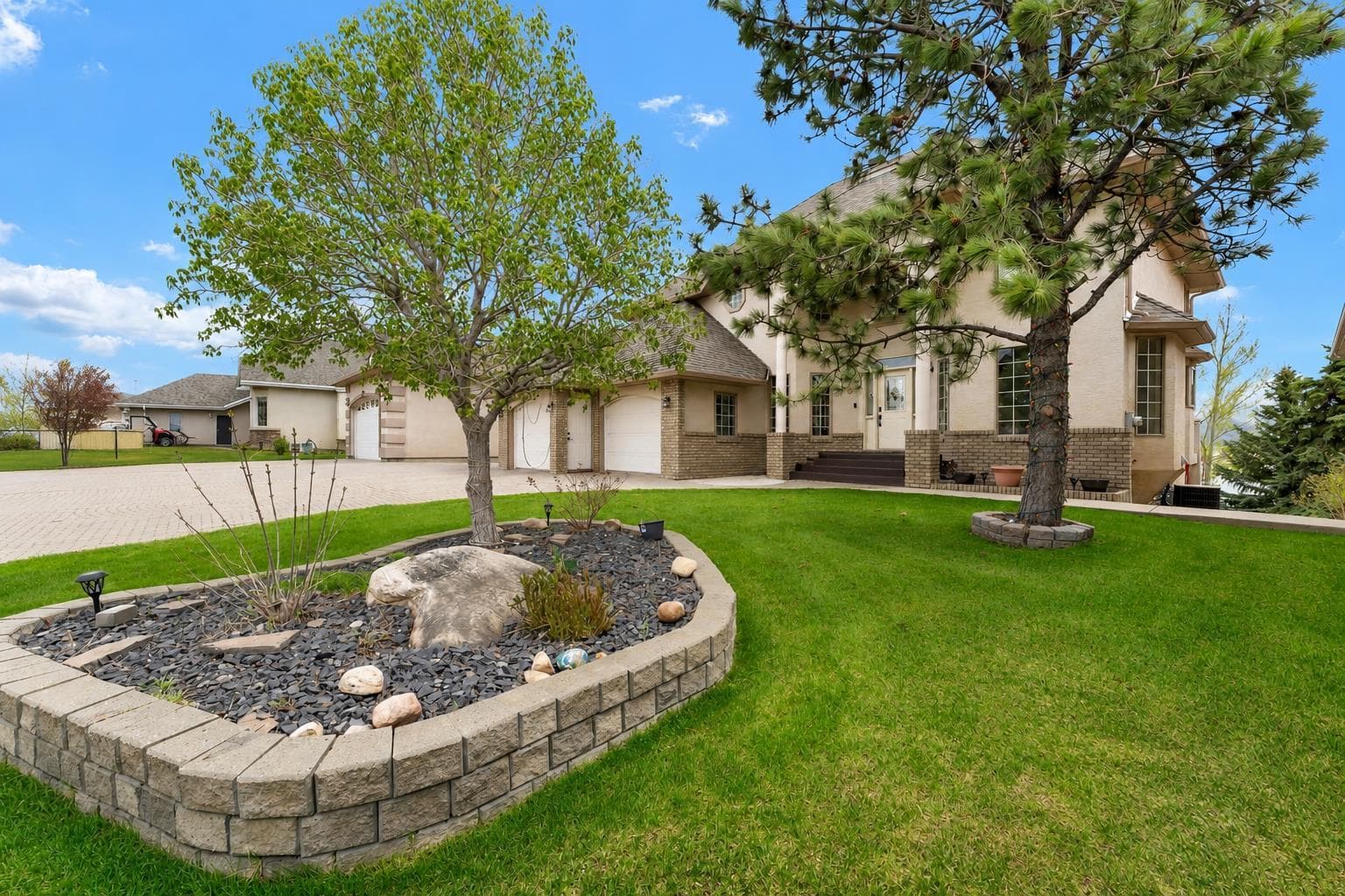46 Blue Heron Bay — photo 2