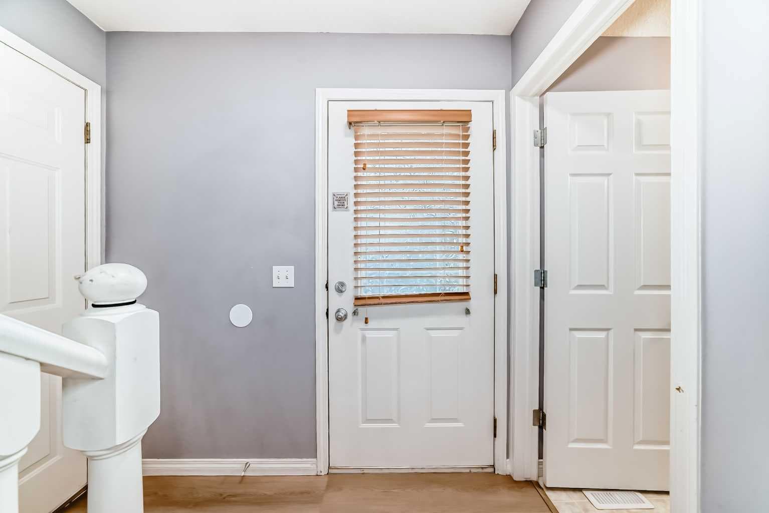 156 Simcoe Place SW — photo 4