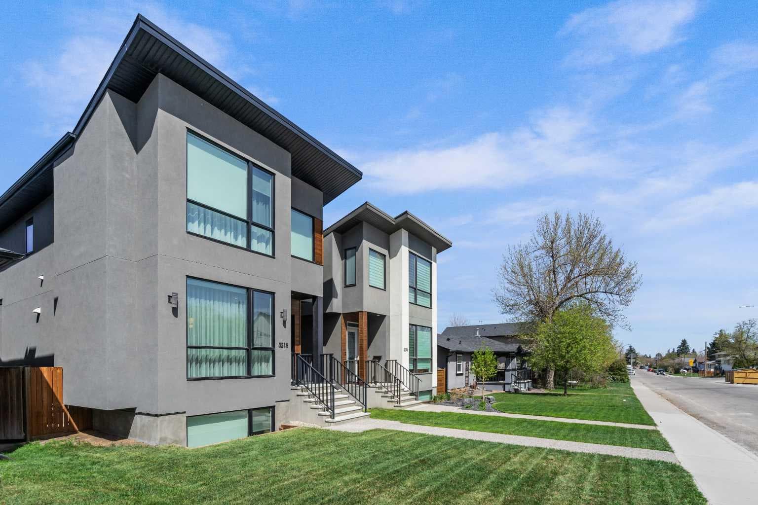 3218 14 Avenue SW — photo 2
