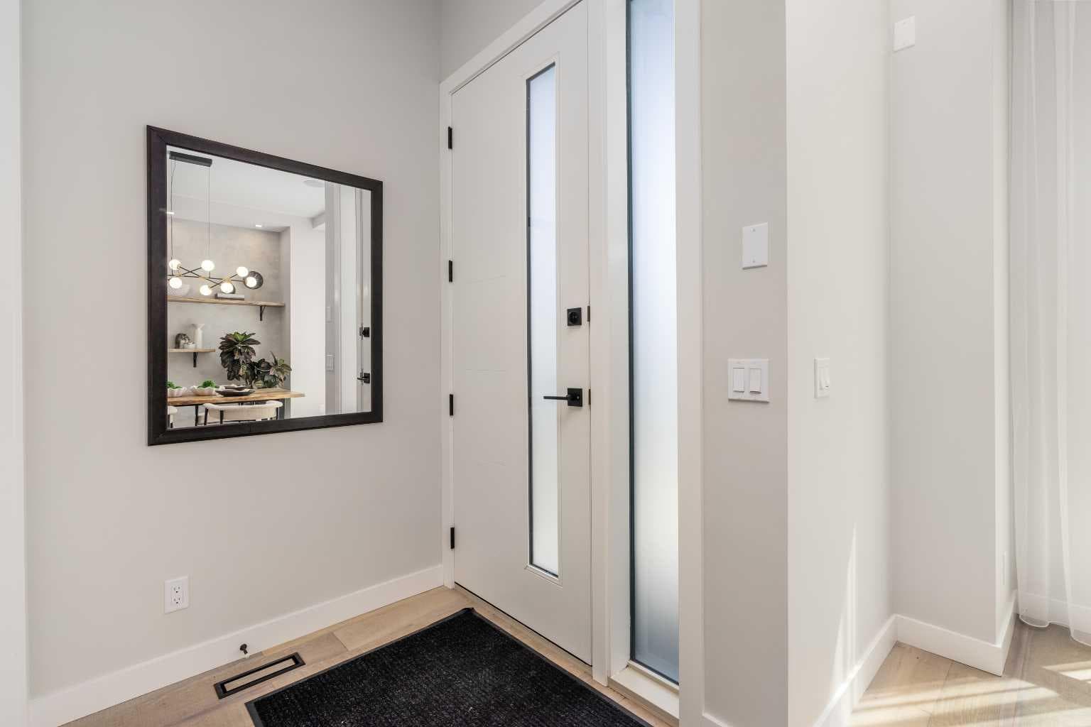 3218 14 Avenue SW — photo 3