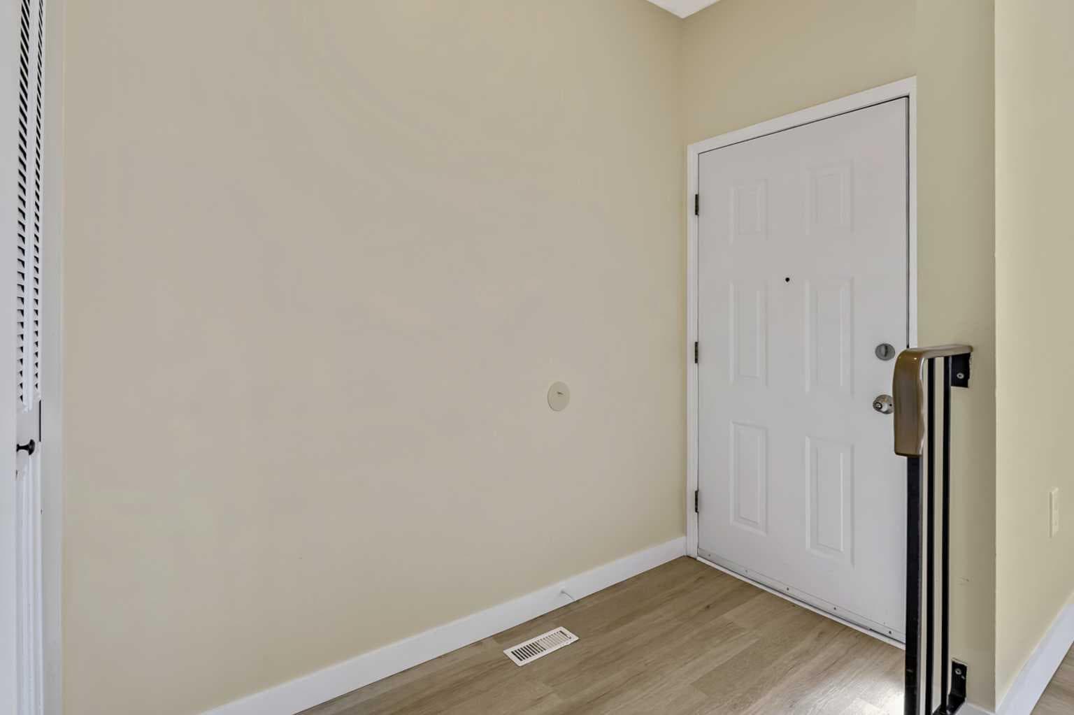 27 Aberdare Crescent NE — photo 4