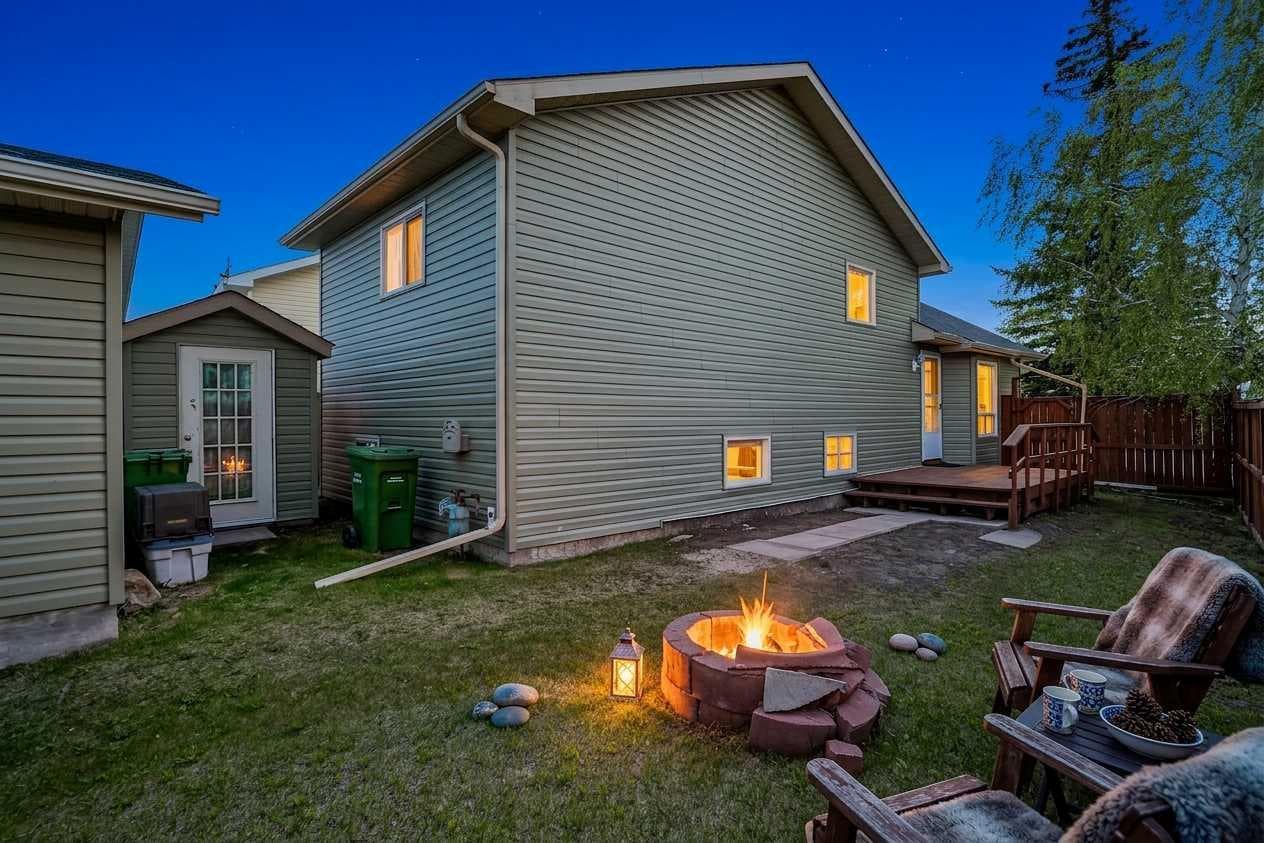 18 Martinview Crescent NE — photo 3