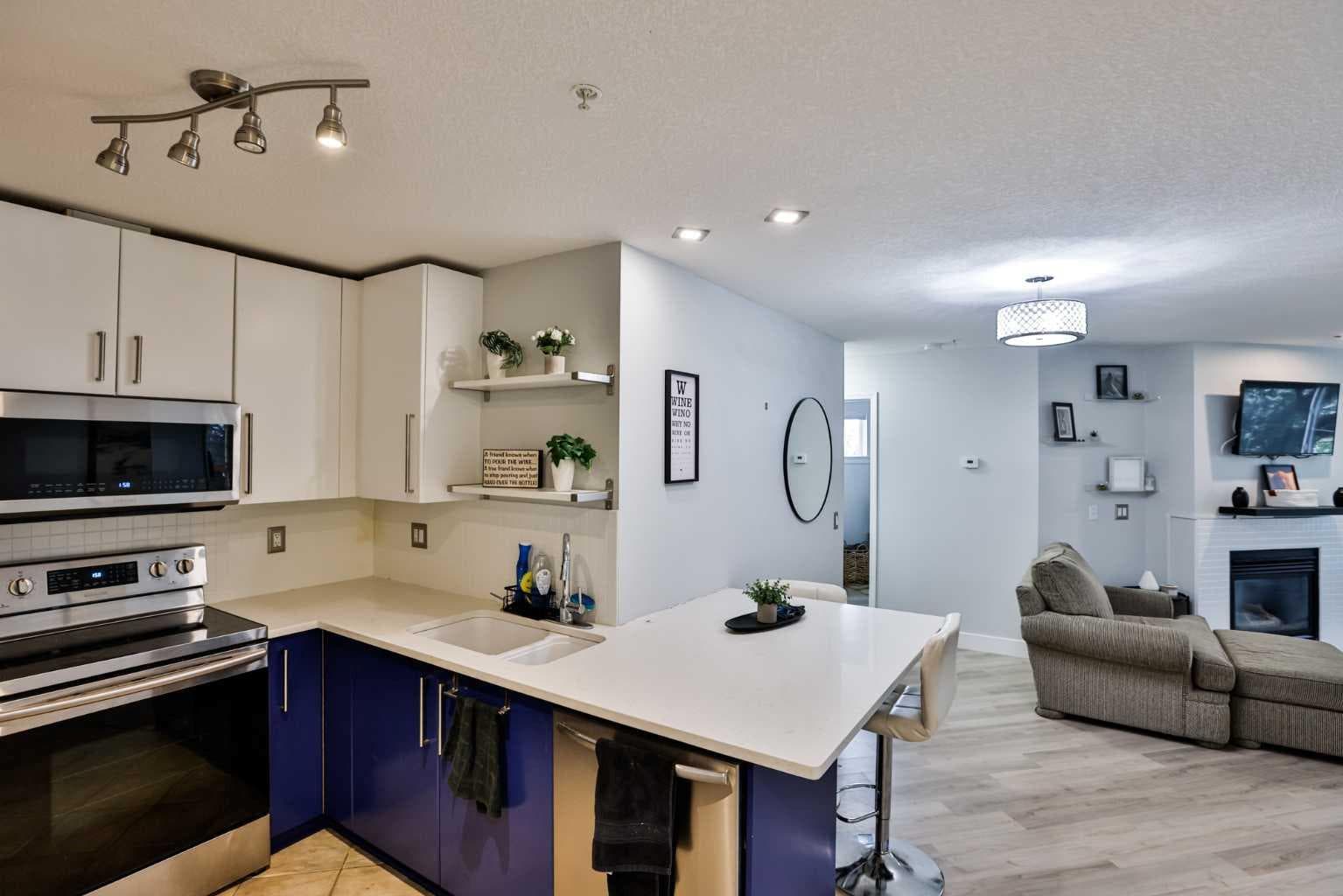 211, 5115 Richard Road SW — photo 2