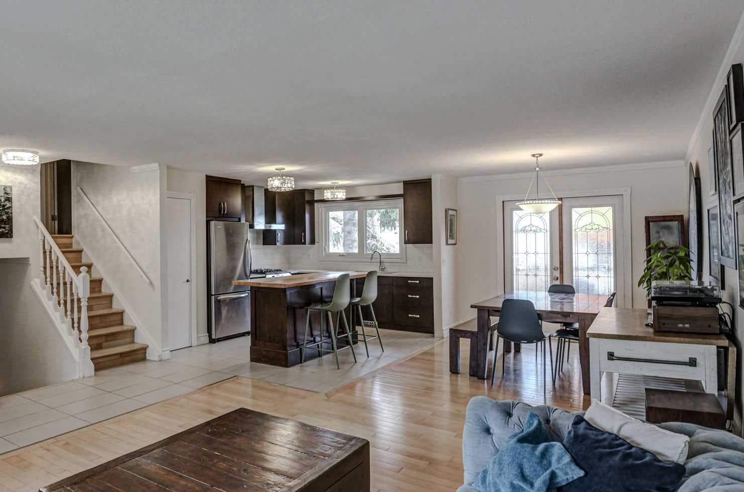 8116 33 Avenue NW — photo 3