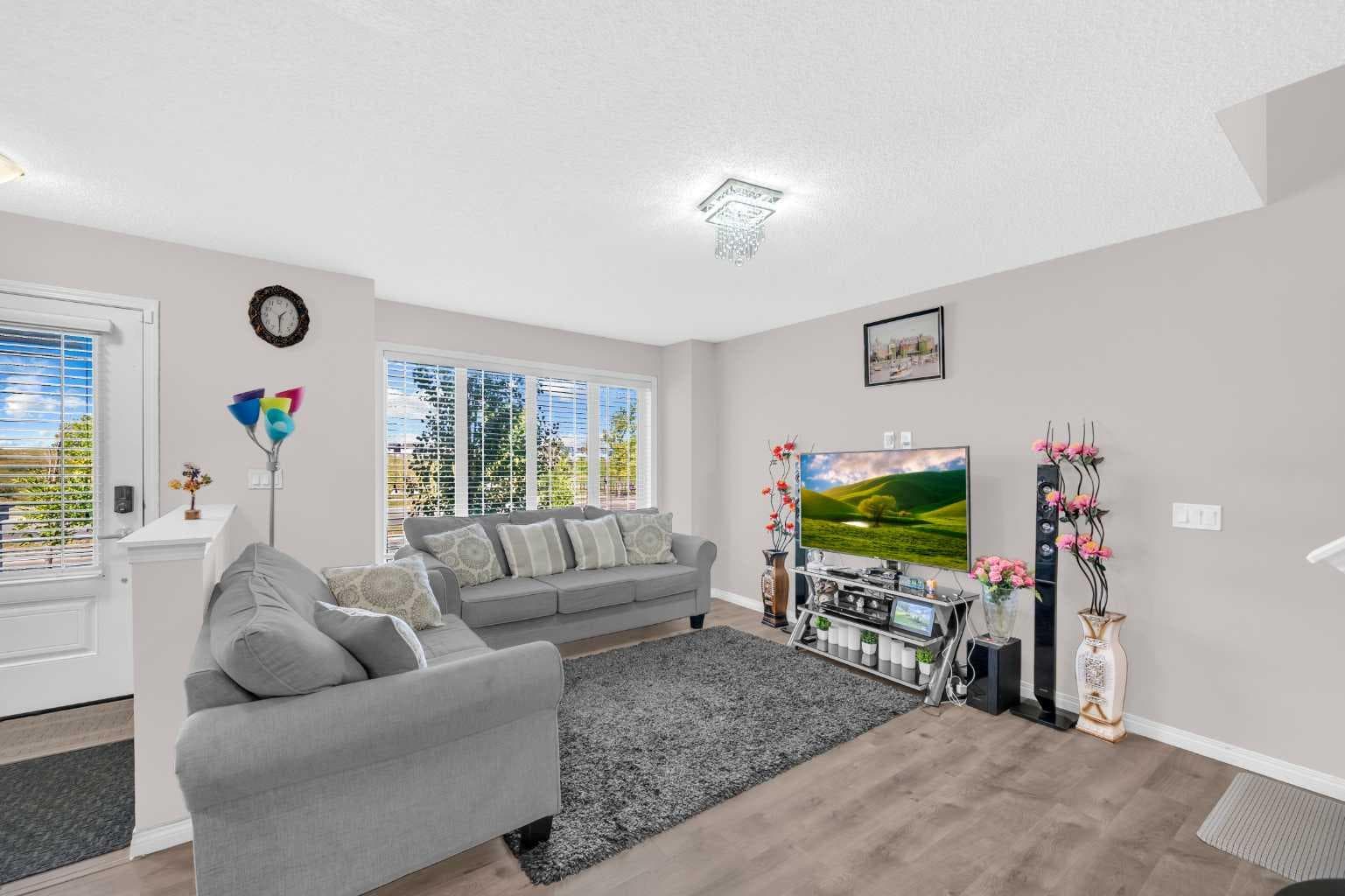 10767 Cityscape Drive NE — photo 5