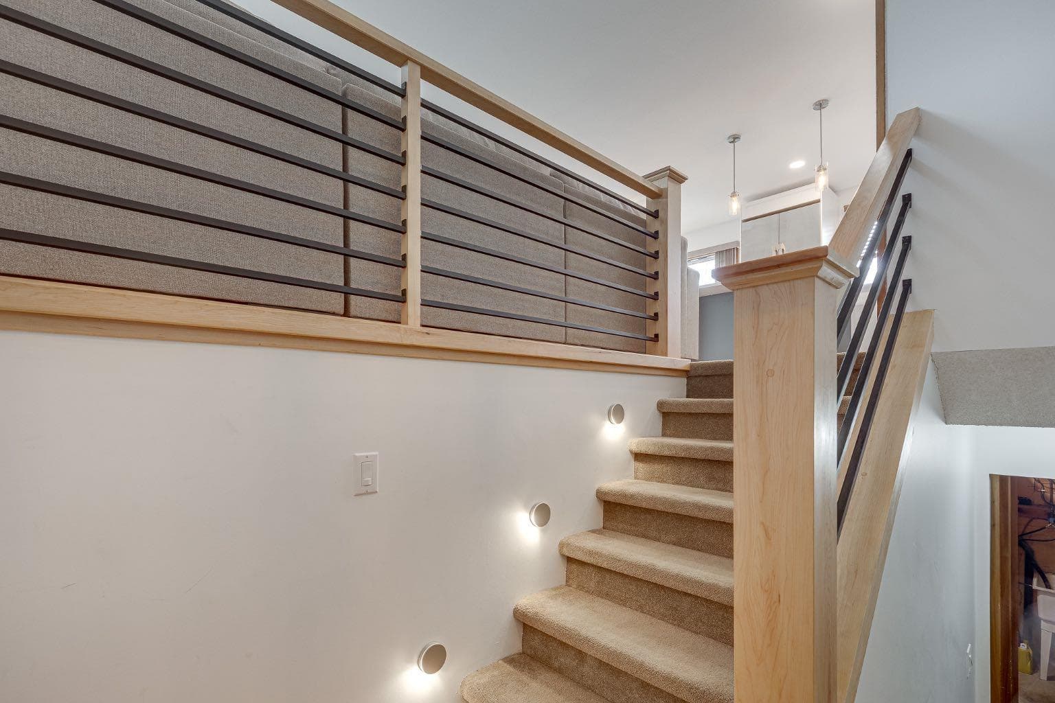 8 Nielsen Close — photo 5