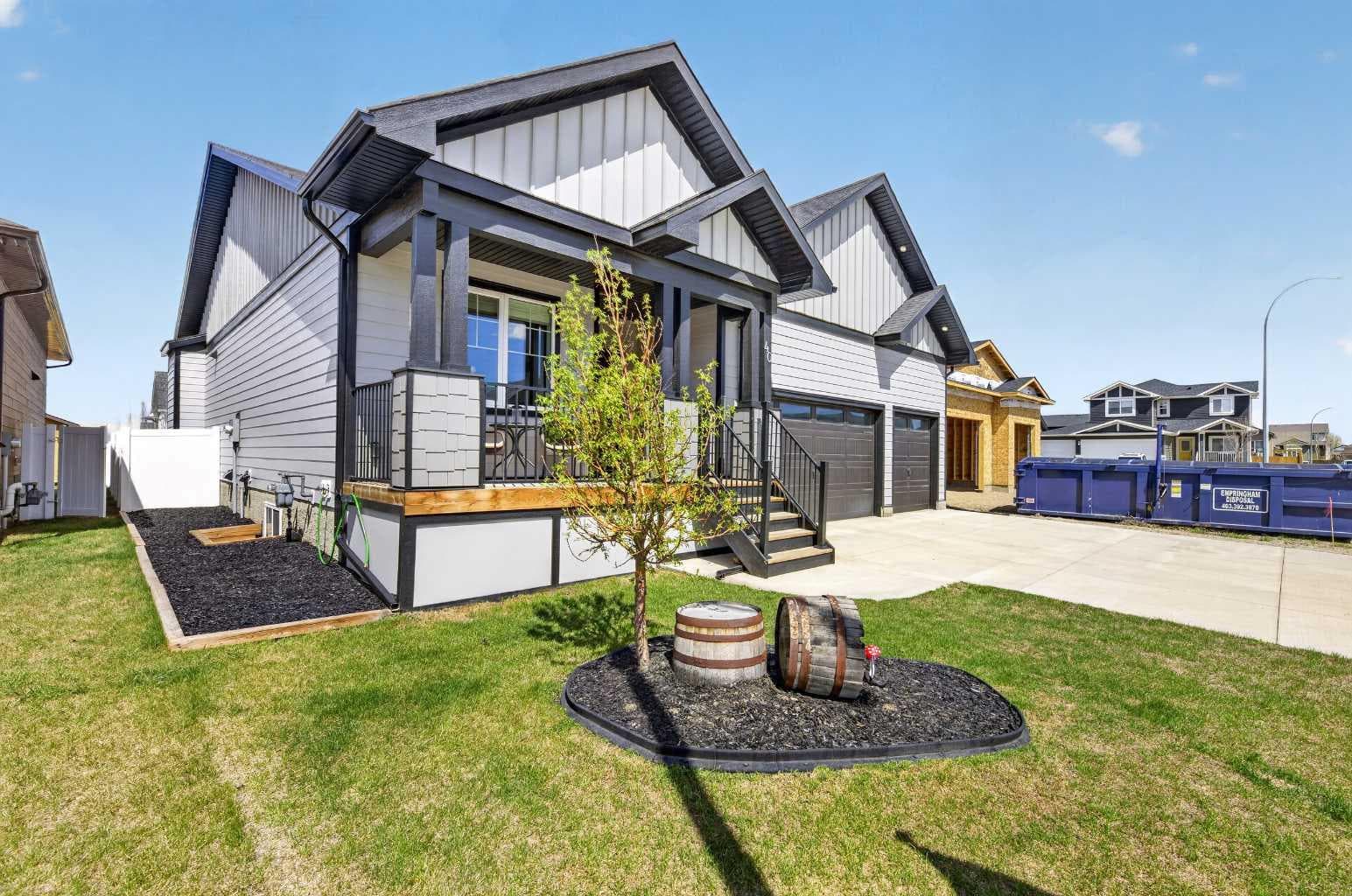 40 Viceroy Crescent — photo 2